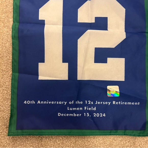 Seahawks Flag & Towel - The 12th man fan flag is a special anniversary memento - Picture 4 of 12